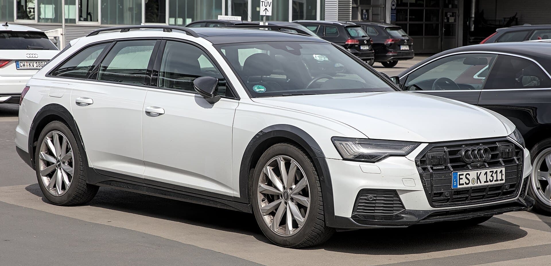 Audi A6 allroad quattro 45 TDI in Weiß Metallic